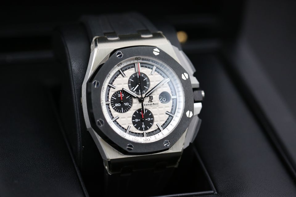 Audemars Piguet Royal Oak Offshore 26400SO.OO.A002CA.01 Image 2